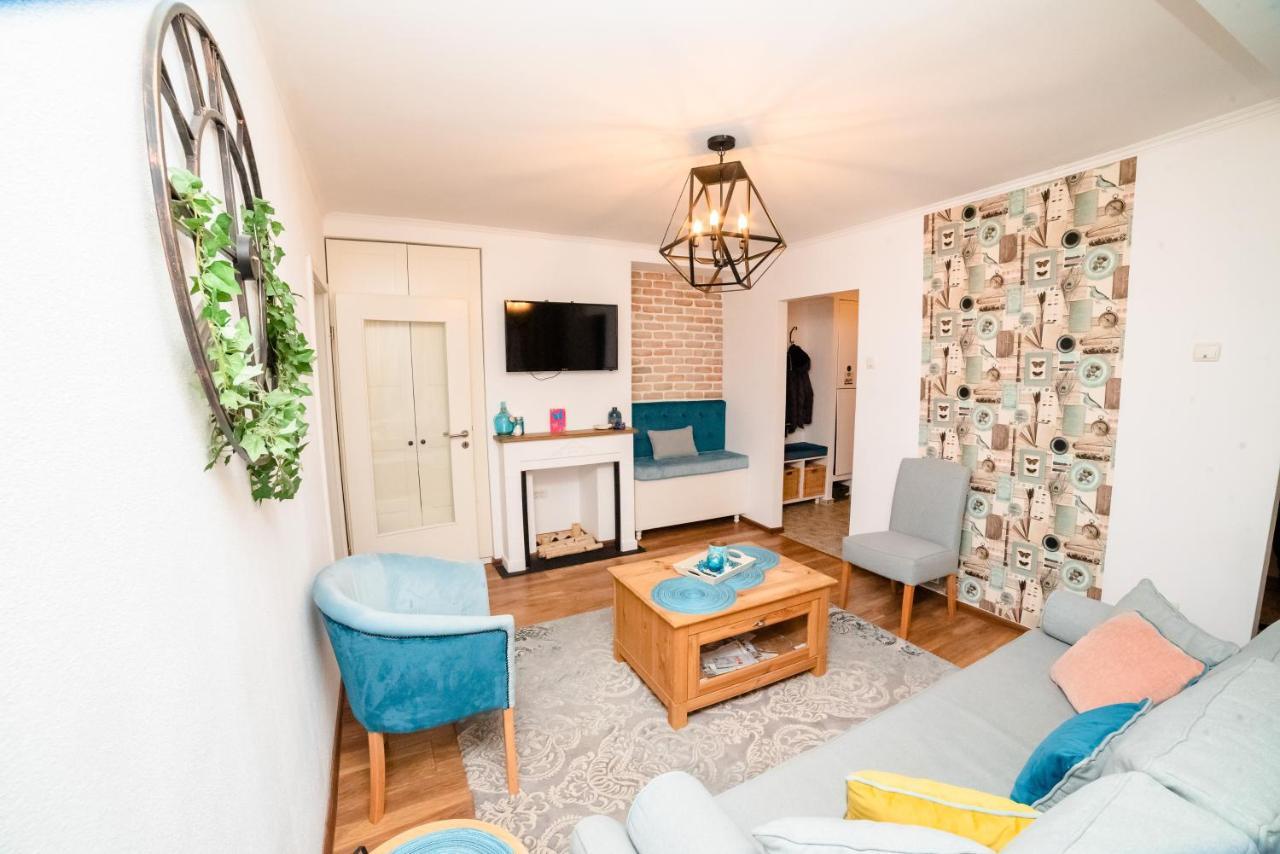 Blue Apartment Тімішоара Екстер'єр фото