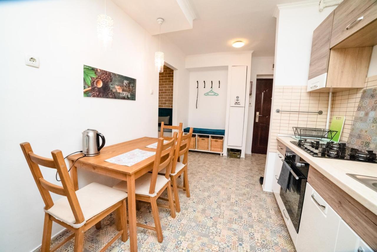 Blue Apartment Тімішоара Екстер'єр фото